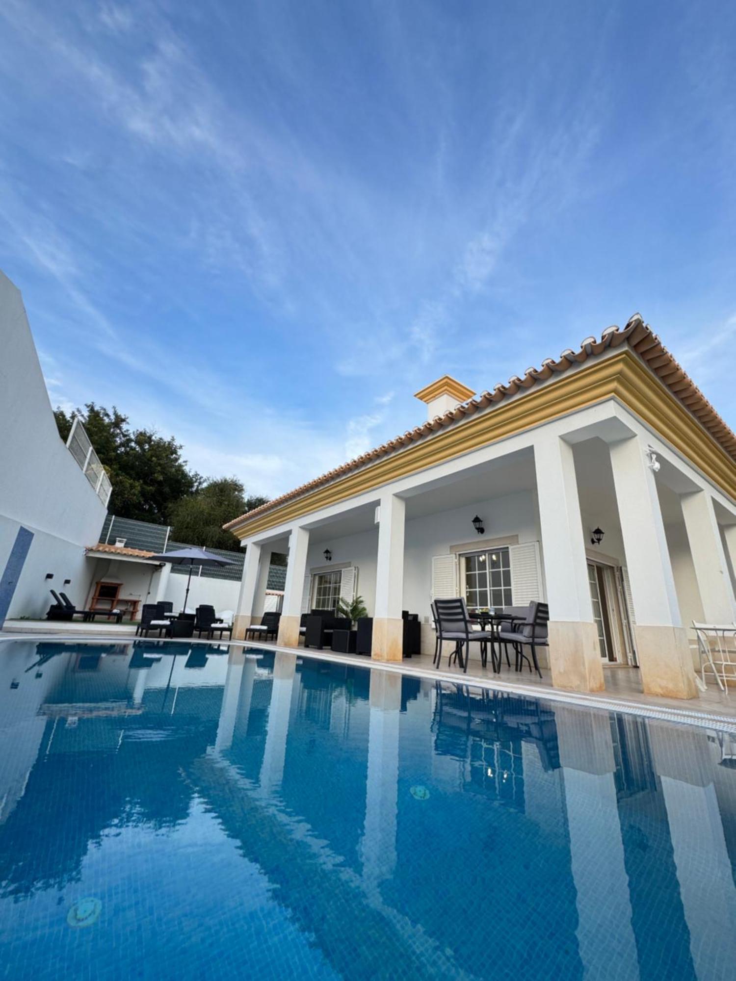 Villa Bonita Guesthouse Albufeira Old Town 외부 사진