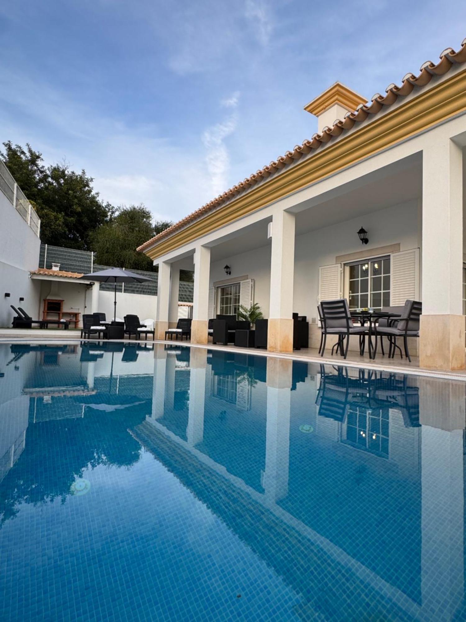 Villa Bonita Guesthouse Albufeira Old Town 외부 사진
